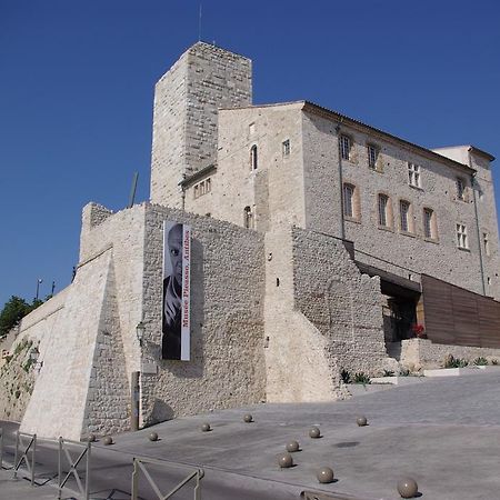 Maisonnette Medievale By Icasamia Antibes Room photo